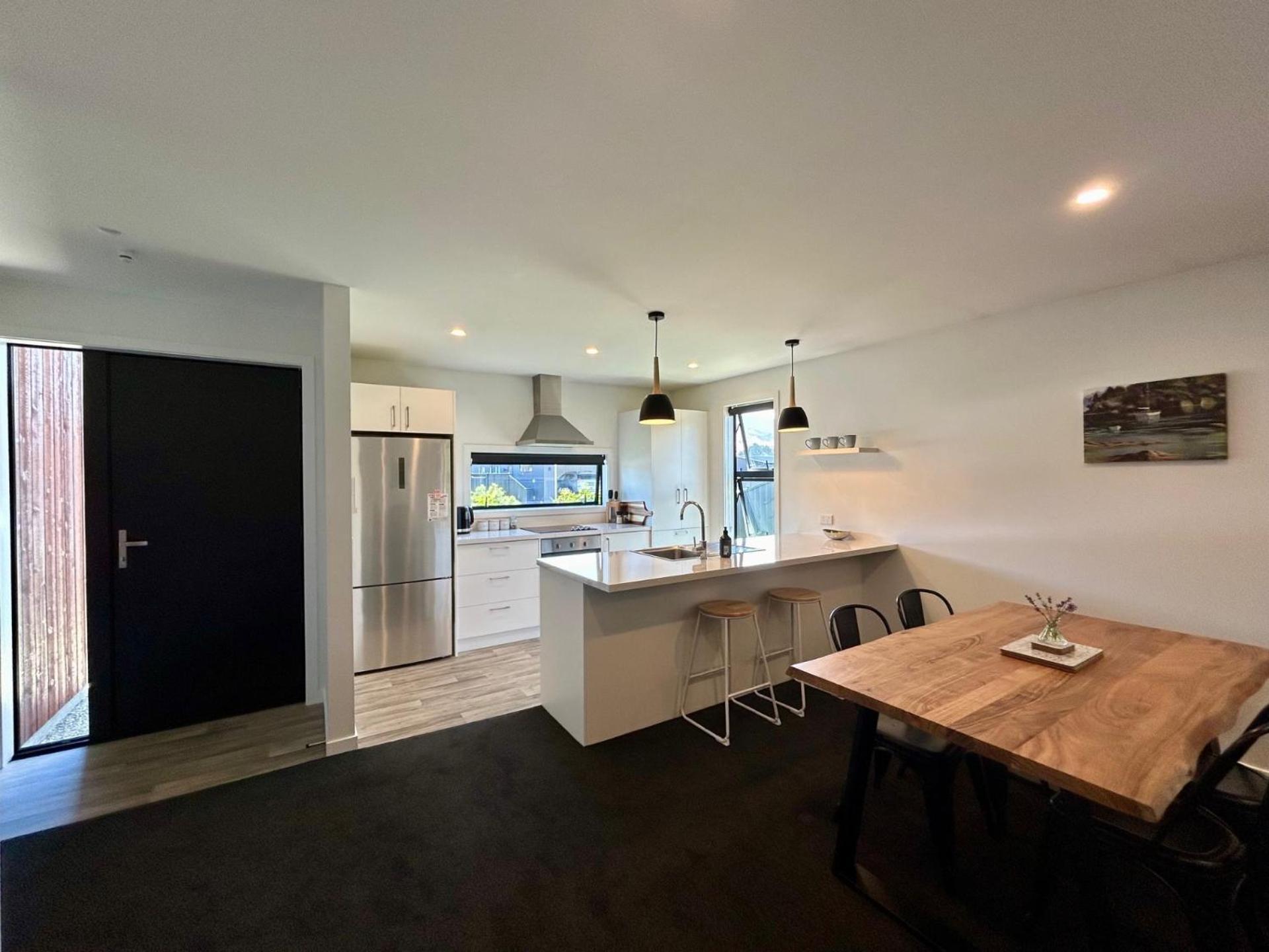 Modern Family Pad In Cromwell Vila Exterior foto